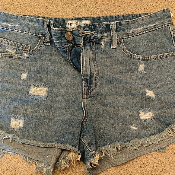 Free People shorts, raw edge, distressed - Picture 3 of 7